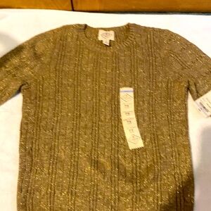 Feative holiday sweater